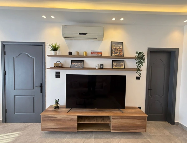 Luxury 2-Bedroom Apartment for Annual Rent in 4th Circle – Fully Remodeled with Modern Finishes