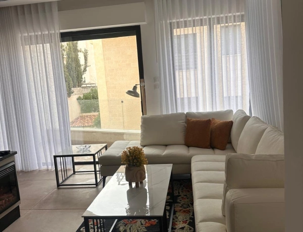 Luxury 2 Bedroom Apartment for Rent in Fourth Circle Amman | 190 sqm