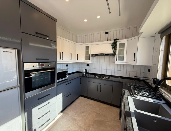 Luxury 2-Bedroom Apartment for Rent in 4th Circle Amman | Modern 92 sqm