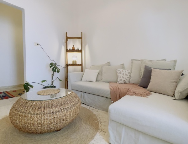 Apartment for Rent in Jabal Al Lweibdeh | 2 Bedrooms + Large Terrace + AC